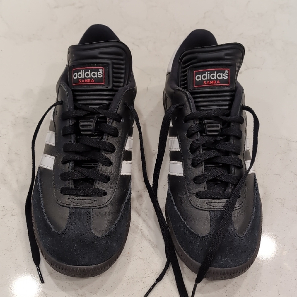 Adidas Samba